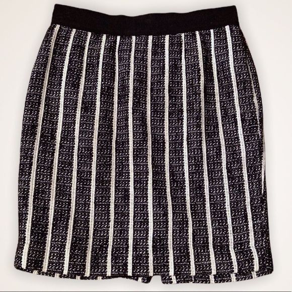 ANN TAYLOR Striped Tweed Pencil Skirt - Picture 2 of 8